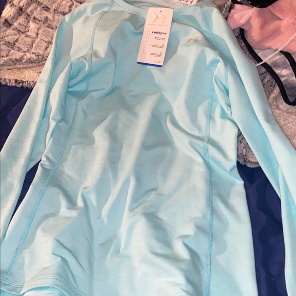 under armor cold gear shirt
